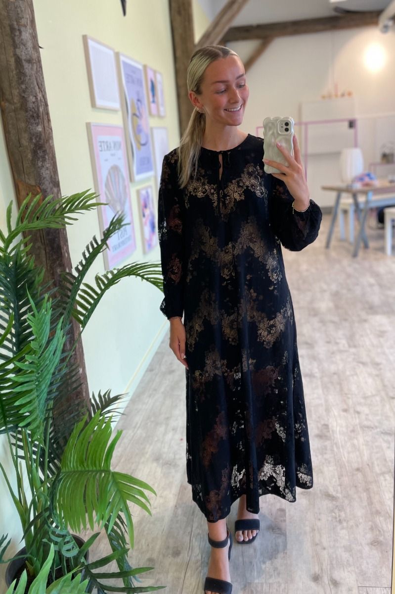 Pieces - Kjole - Pc Norinne Ls Midi Dress - Black