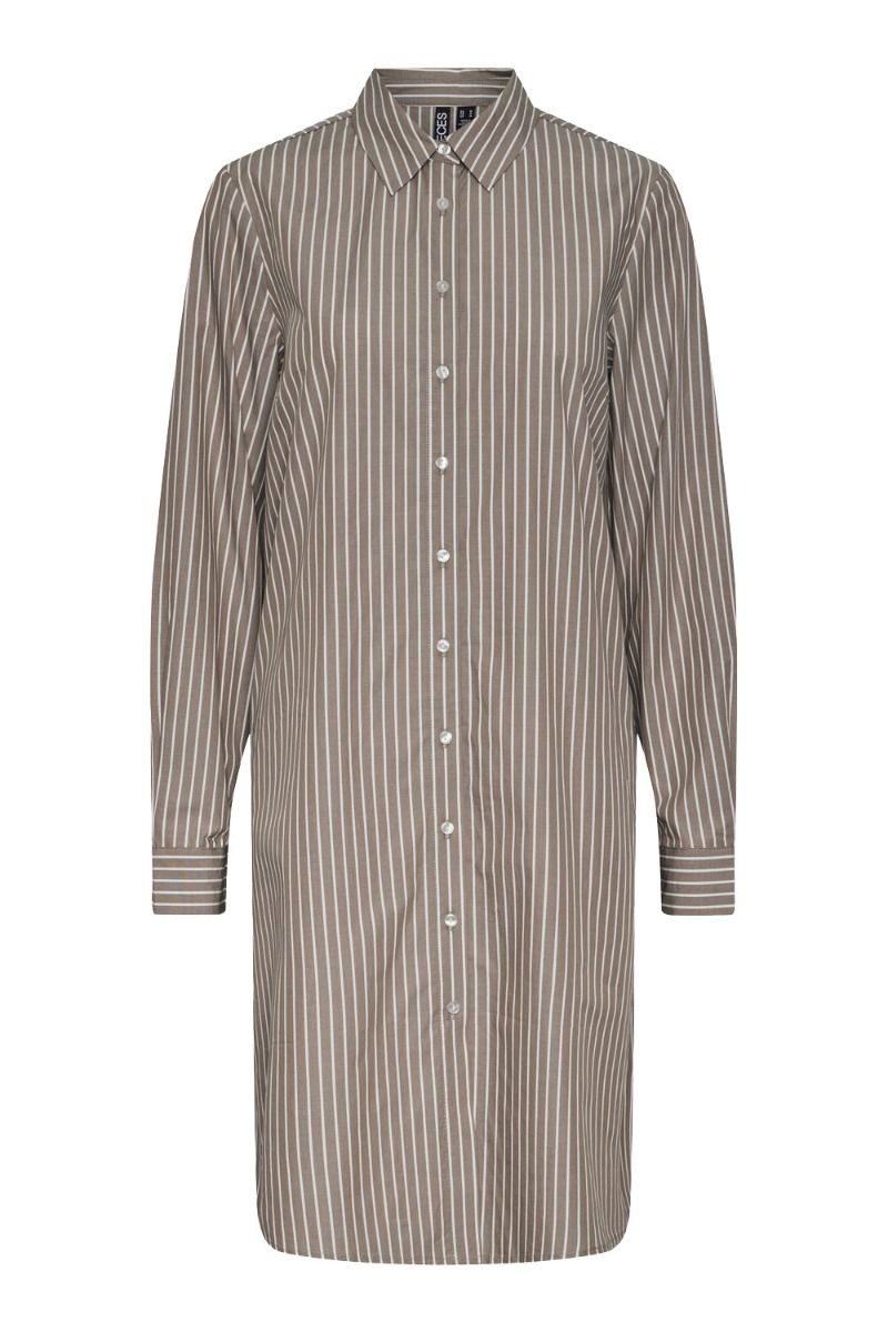 Pieces - Kjole - PC Penny Ls Short Shirt Dress - Fossil/Bright White