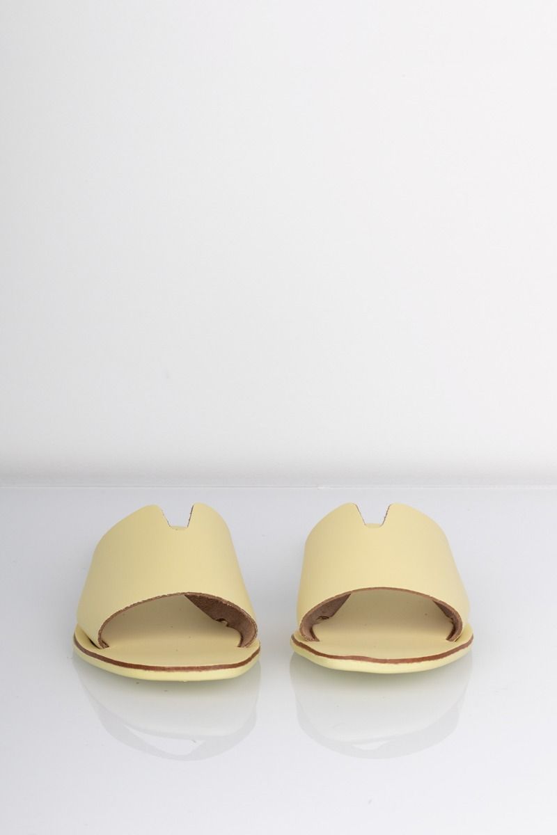 Pieces - Sandal - Nora Leather Sandal - Pale Banana