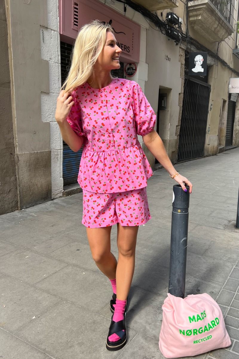 Pieces - Top - Berry 2/4 Top - Prism Pink