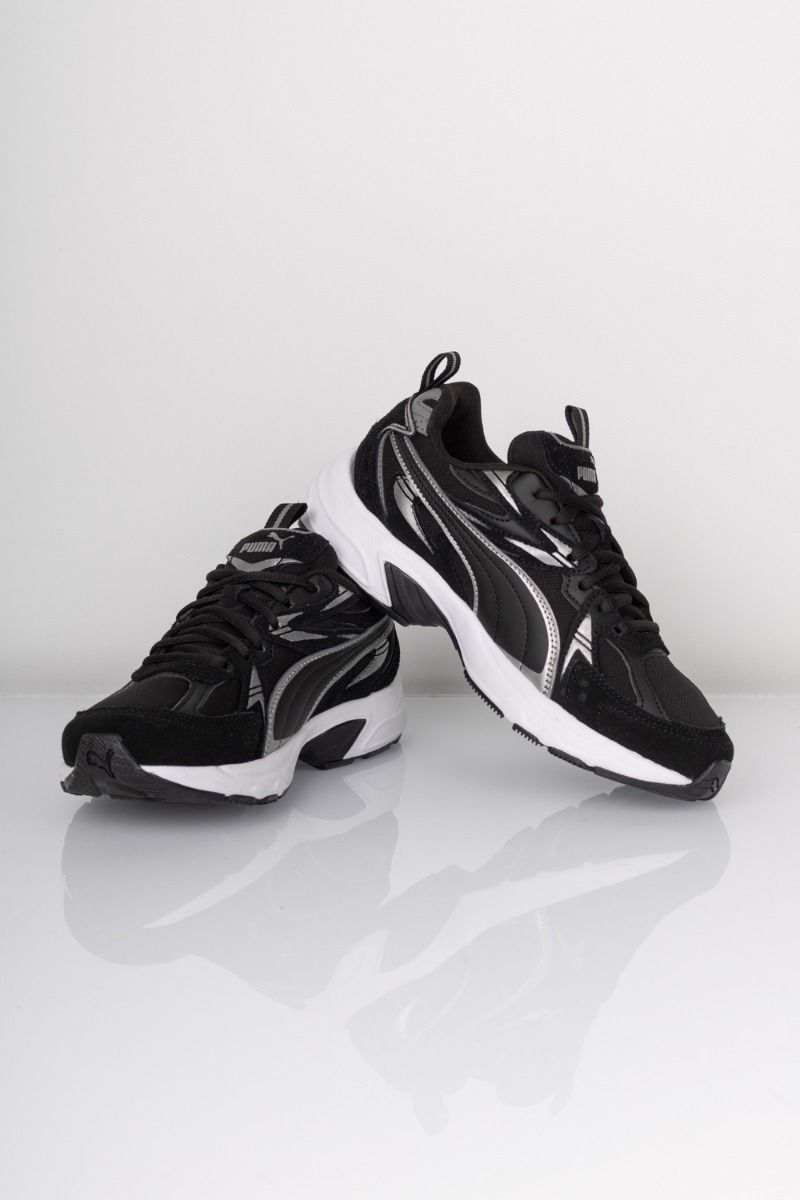 Puma - Sneakers - Milenio Tech Suede - Black-Silver-Cool Dark Grey