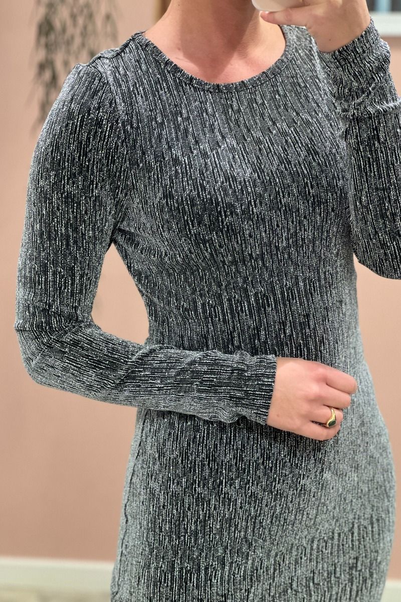 Sisters Point - Kjole - VYLA-DR1 - Black/Silver