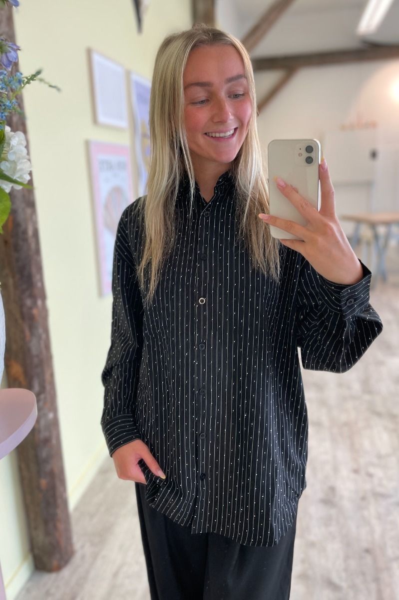 Sisters Point - Skjorte - GILMA-SH5 - Black Stripe/Stone