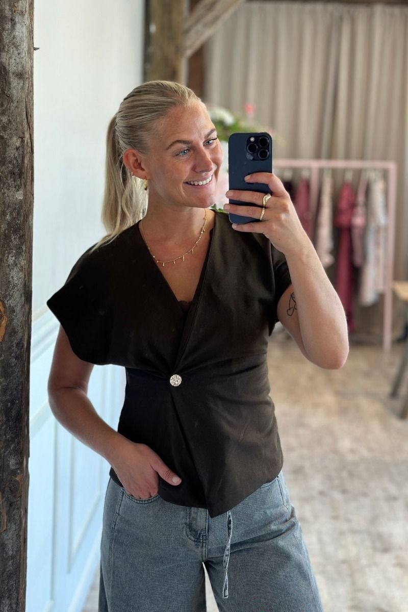 Sisters Point - Vest - Gevela-VE - D. Chocolate