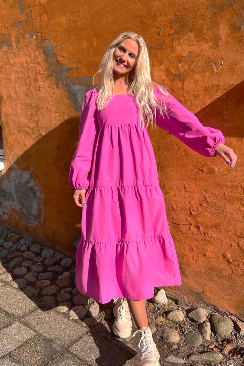 Gestuz - Kjole - Bernadette Smock Dress - Phlox Pink