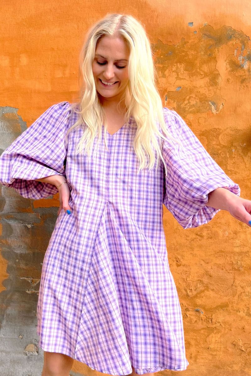 A-View - Kjole - Siline Check Dress - Purple