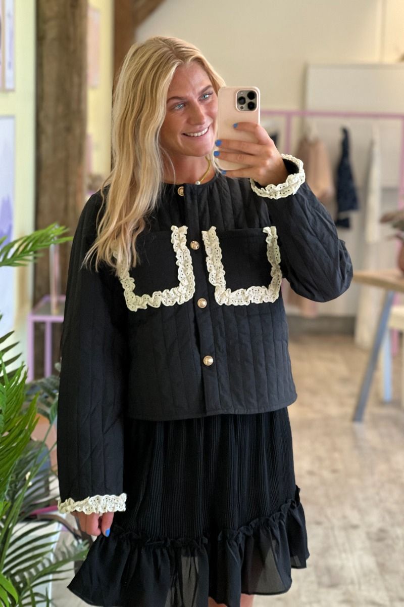 Stories From The Atelier by Copenhagen Shoes - Jakke - Move Me Jacket - Black