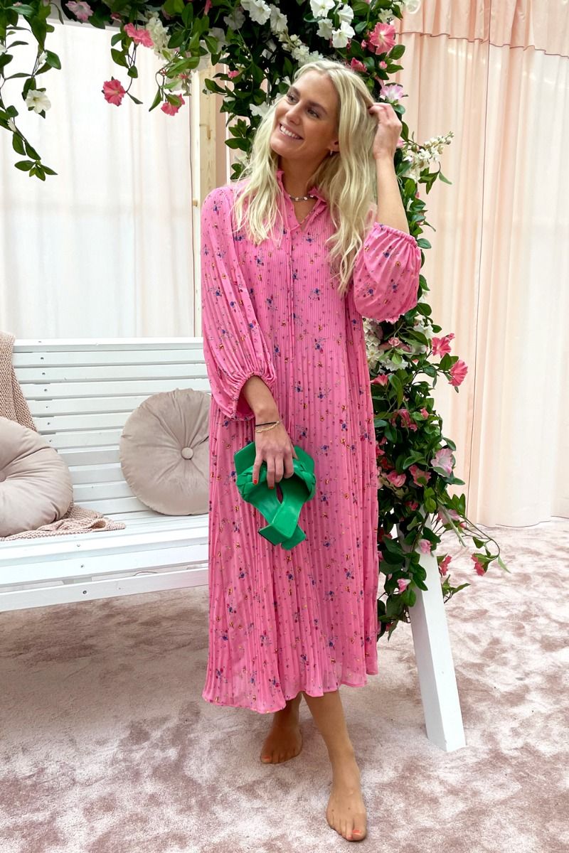 Y.A.S - Kjole - Posey Midi Dress - Shocking Pink