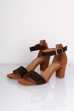 Pavement Stilet Lykke Caramel/Dark Brown Front